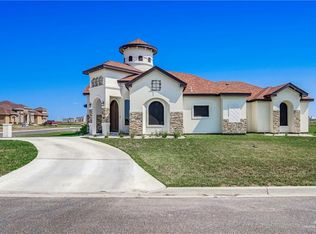 1004 Navajo Dr, Rio Grande City, TX 78582