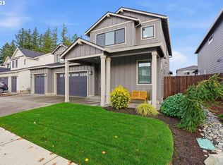 8211 NE 168th Pl, Vancouver, WA 98682