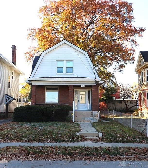 1st image of 1925 Hopkins Ave