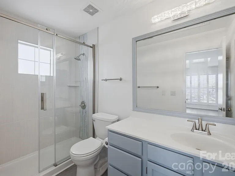 18883 Vineyard Point Ln — Photo 11
