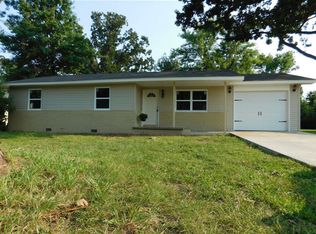 1511 Backus Ave, Springdale, AR 72764