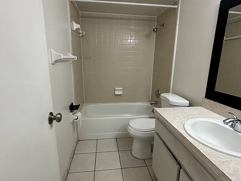 7 Las Brisas Way — Photo 11