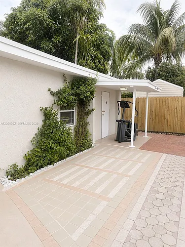 2021 SW 57th Ct #1 Photo 1 2021 SW 57th Ct #1 Photo 1