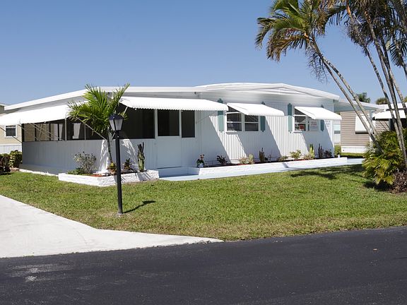 3rd image of 8609 Duchess Ct E