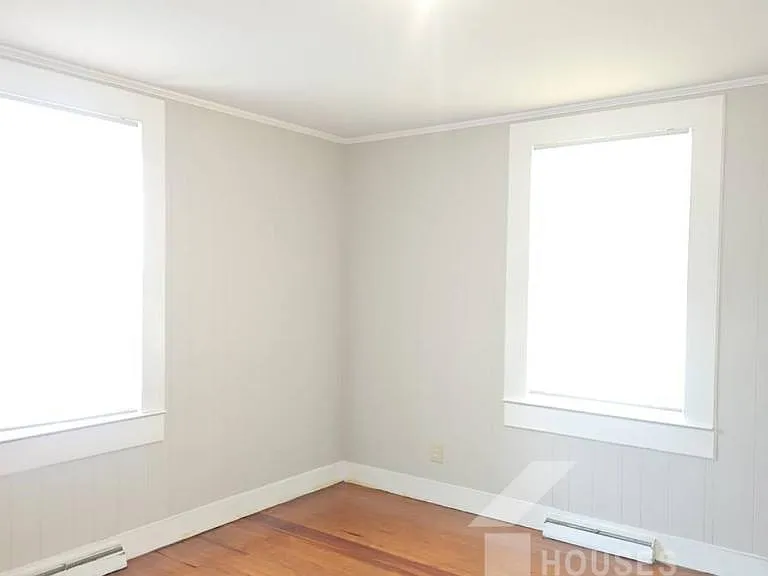 263 Beacon St — Photo 12