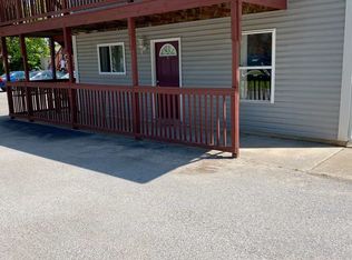 317-1 E Mill St, Carbondale, IL 62901