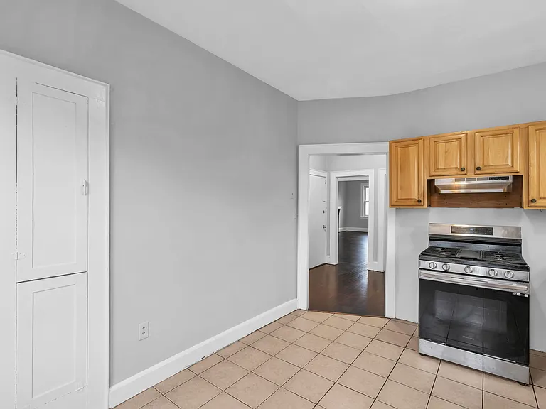 181 Jacoby St #2 — Photo 33
