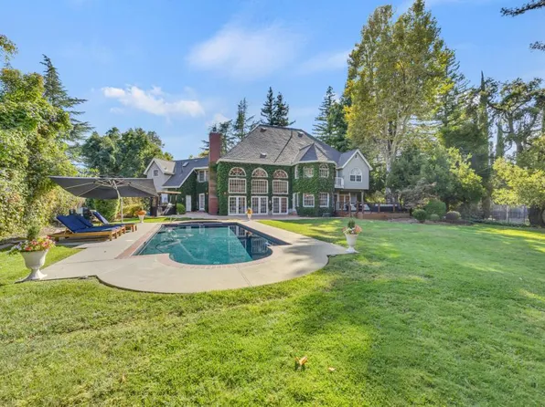 6809 Stanley Ave, Carmichael, CA 95608