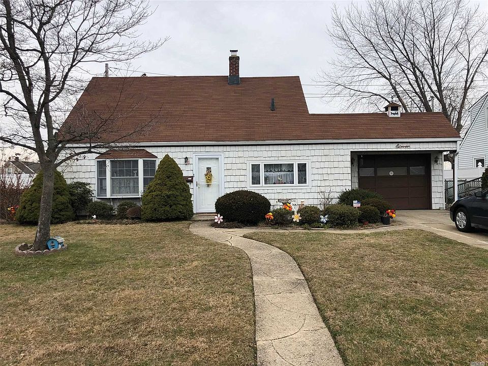 1st image of 11 Green Ln