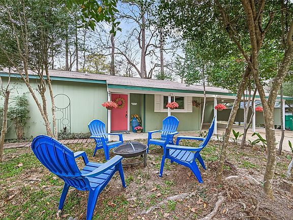 5th image of 1 Laurel Oak Pl E