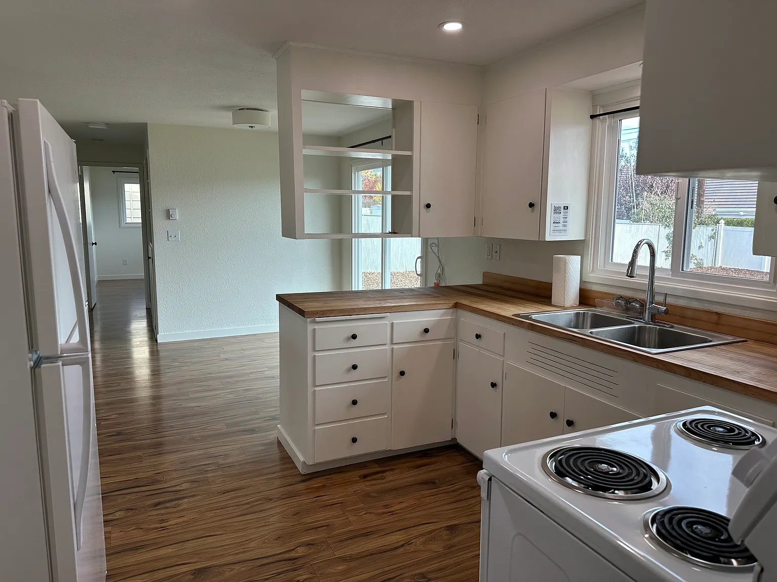 3 bed, 1165 sqft, $1,595 — Photo 4