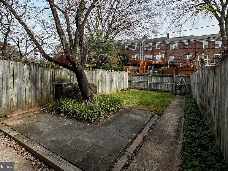 127 Stanmore Rd — Photo 33