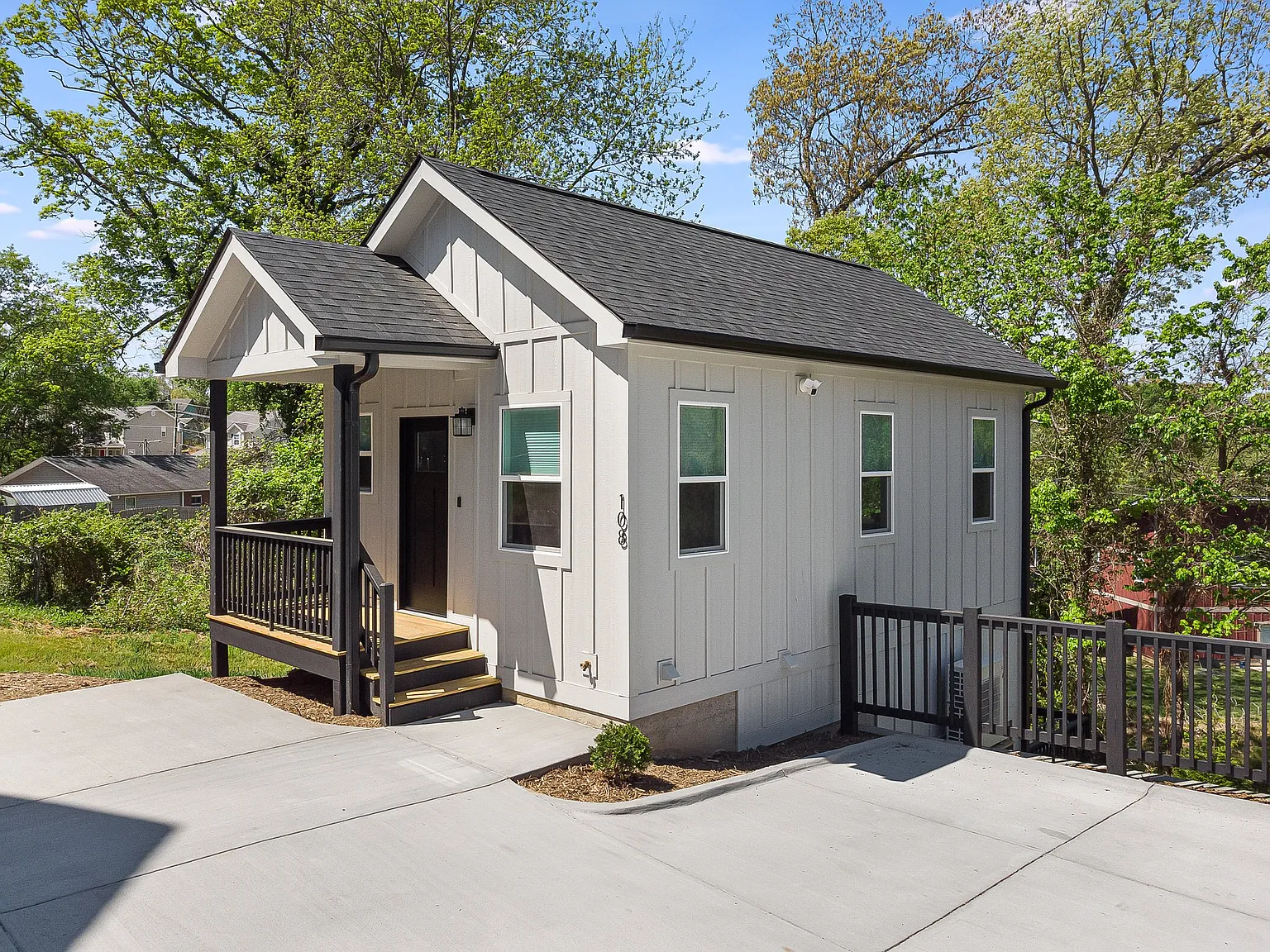 1 bed, 800 sqft, $3,200 — Photo 3