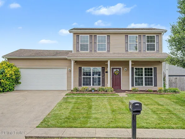 17 Quail Hollow Dr, Eminence, KY 40019