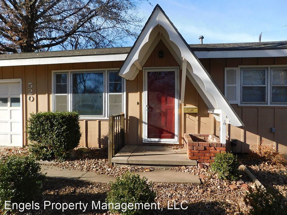 1st image of 520 W Linda Ln