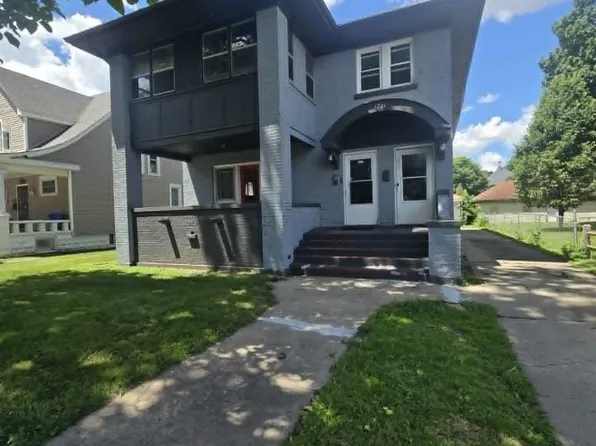 1721 S 5th St, Rockford, IL 61104