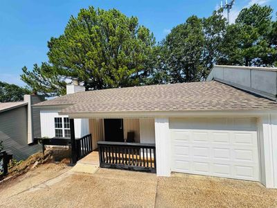 1105 N Oaks Ln, N Little Rock, AR, 72118