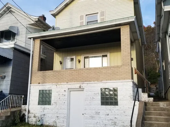 740 10th St, Pitcairn, PA 15140