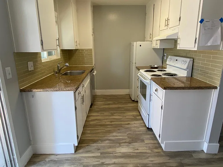 264 Douglas Ln #1 — Photo 16