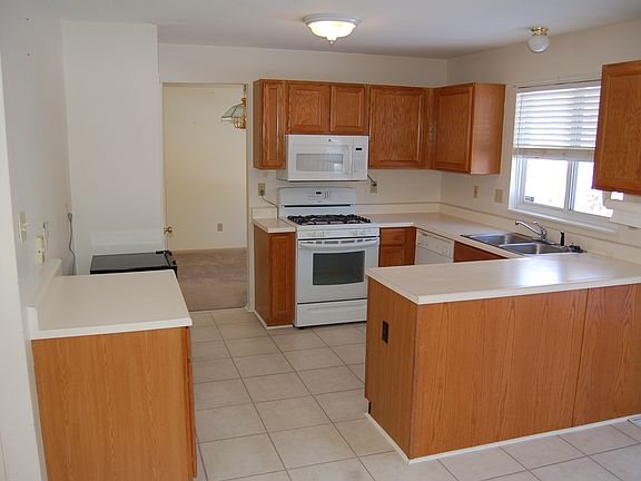 3rd image of 11317 Brierhall Cir