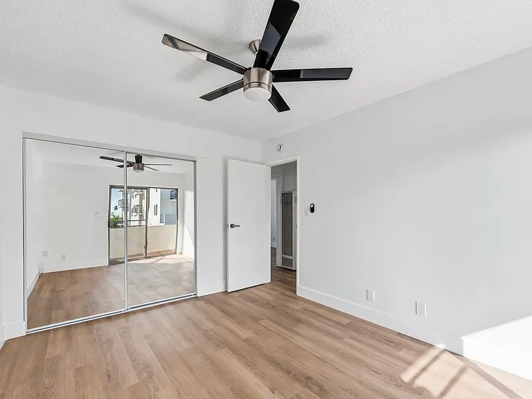 TALA Local at 1301 Havenhurst — Photo 54