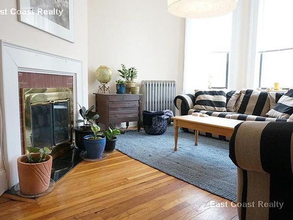 2nd image of 56 Cummings Rd APT 3