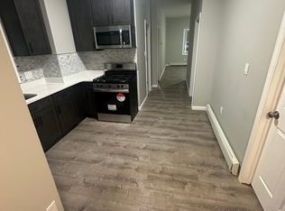20 E 11th St FLOOR 1, Bayonne, NJ 07002