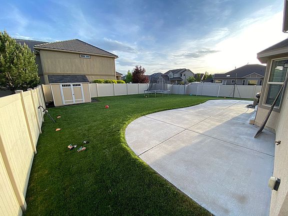 Large patio and shed