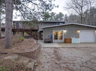 N7827 Kettle Moraine Dr, Whitewater, WI 53190