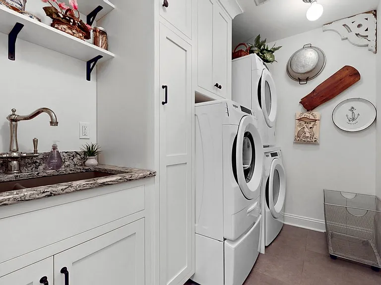 Laundry Room Cabinet