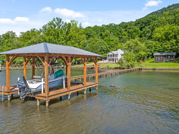 11020 Mullins Cove Rd, Whitwell, TN 37397