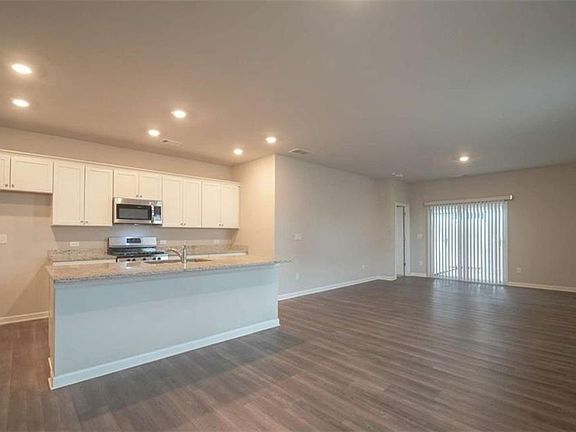 3rd image of 337 Amsterdam Way