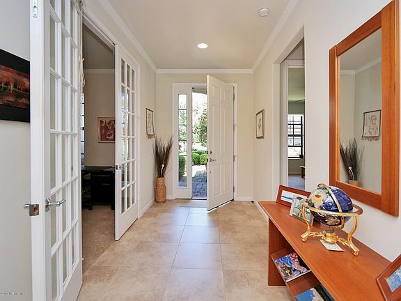 496 River Run Blvd-4