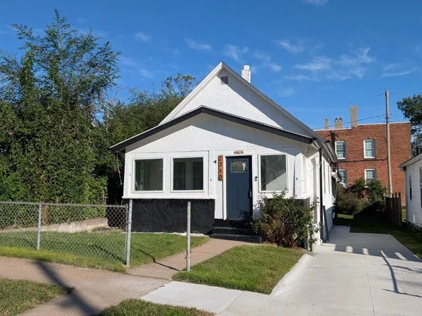 2710 Shirley St, Omaha, NE 68105
