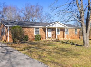 216 Hampton Rd, Columbia, TN 38401