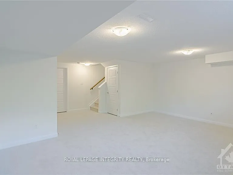 261 Elsie Macgill Walk — Photo 27