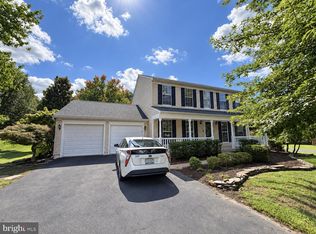 6503 Susan Barkley Ct, Alexandria, VA 22315