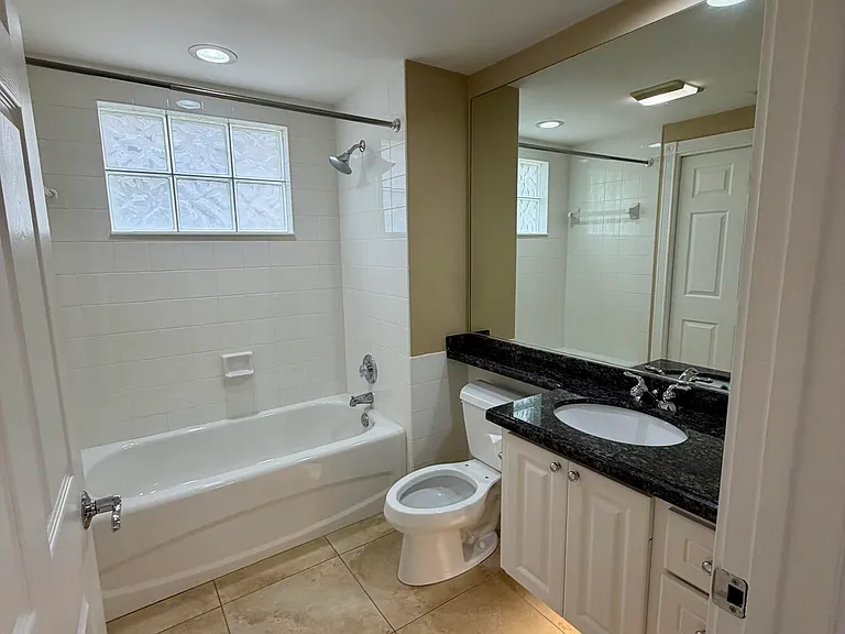 1605 Jeaga Dr — Photo 4