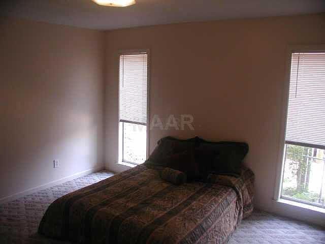 2nd image of 2353 Ridgeway Rd