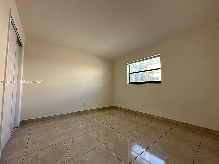 623 NW 9th Ave #3 — Photo 10