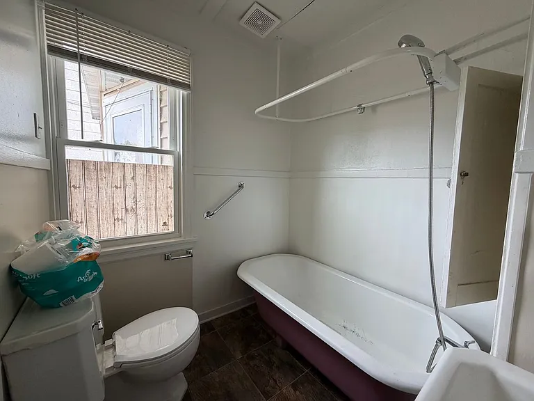 508 Vine St — Photo 6