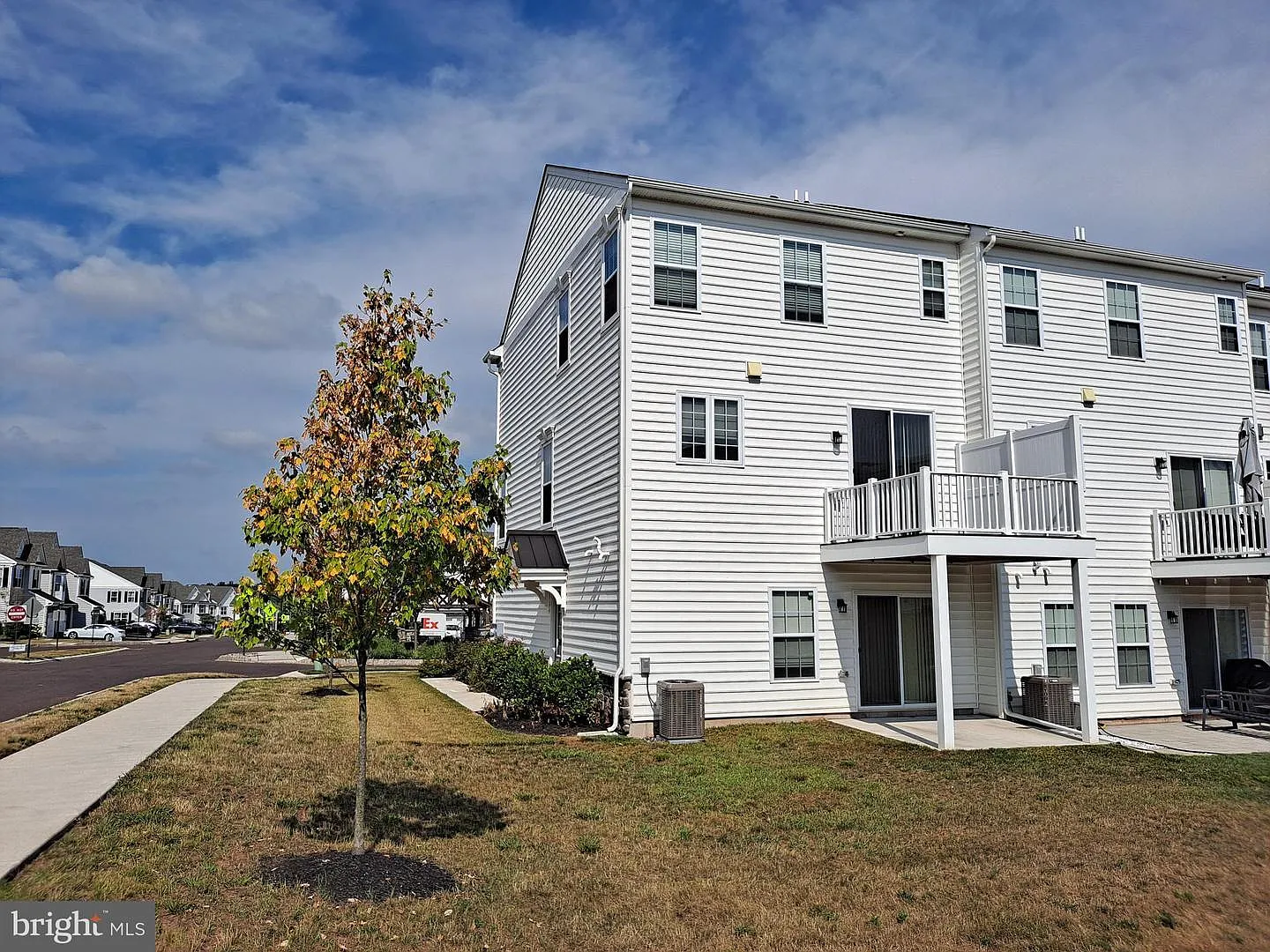 229 Cadence Ct — Photo 4