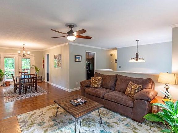 living room and dinning room