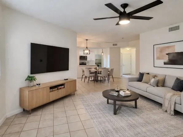 11260 N 92nd St APT 1058, Scottsdale, AZ 85260