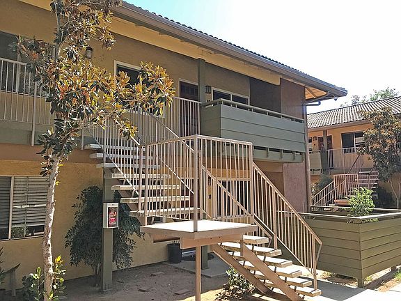 2nd image of 2041 E Grand Ave Unit 15
