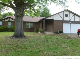 225 Bel Aire Pl, Muskogee, OK 74403