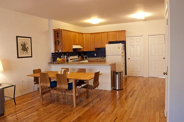 Rented by Space Marketing Shop | media 53