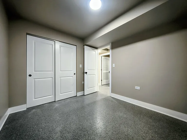 6343 S Elizabeth St #BF — Photo 10