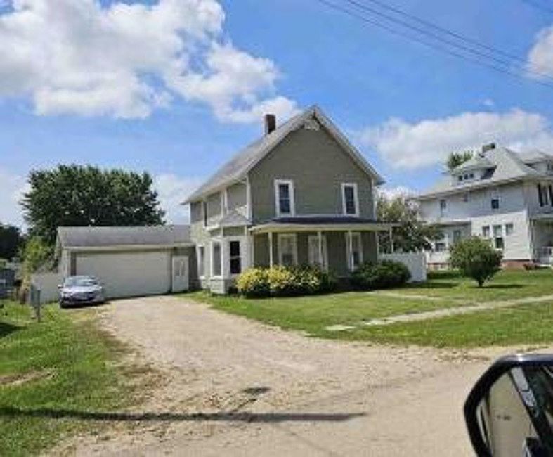 1st image of 20278-2470 N Ave