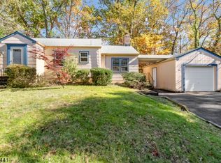 162 Hillside Ave, Bridgewater, NJ 08807